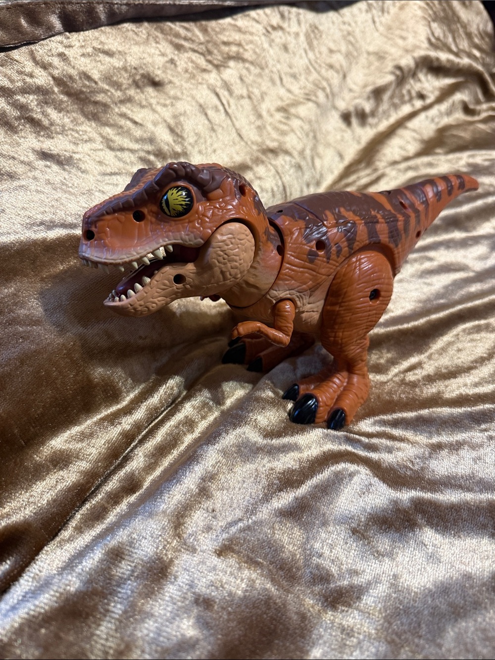 Brown Jurassic-Style Interactive Dinosaur Figure primal hatch